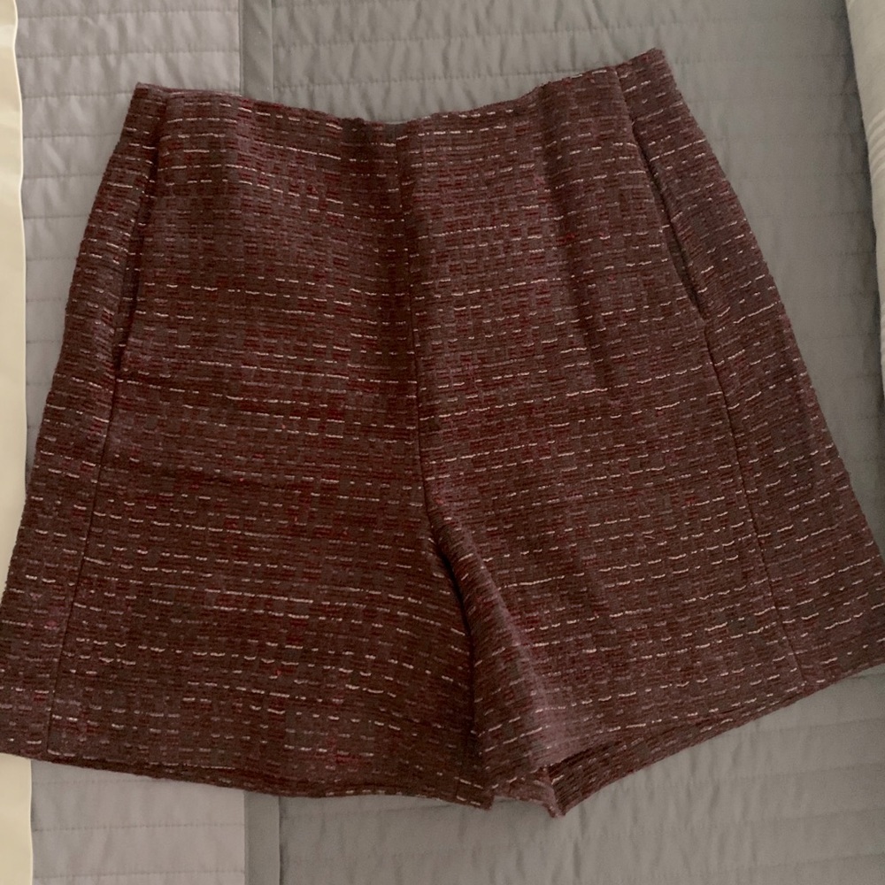 Massimo Dutti High waisted shorts.